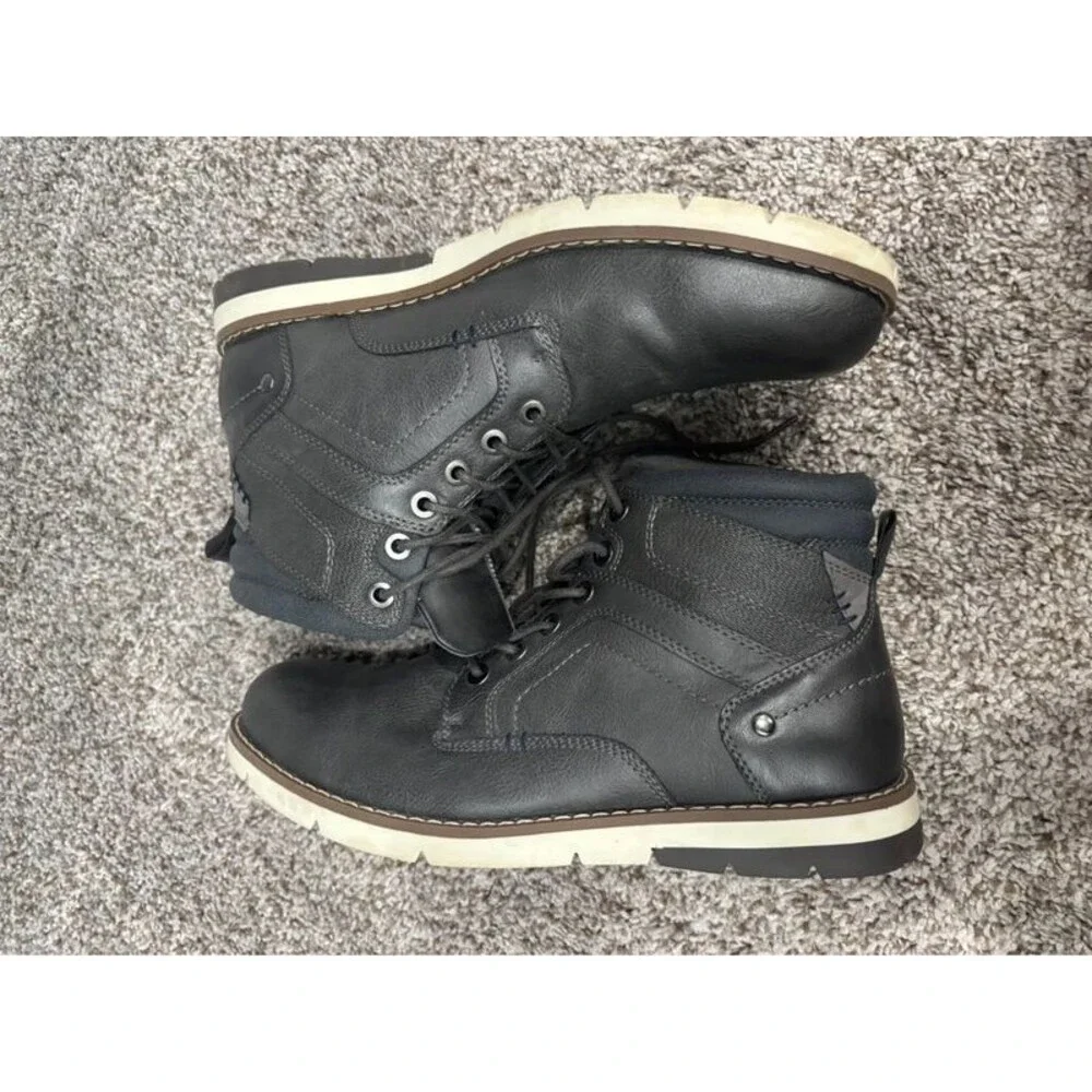 Men’s Grey Sonoma Casual Size 10 Lace Up Boots
